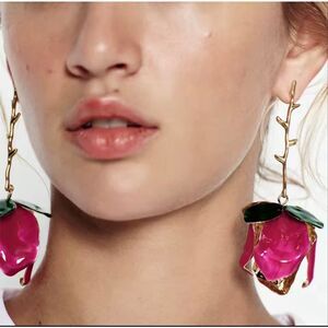 NWOT ZARA Statement Rose Flower Drop Earrings Gold Tone Branch Pink Floral